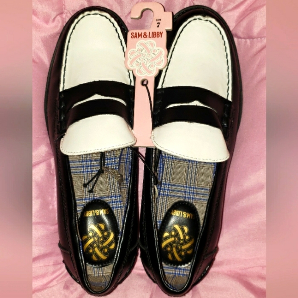 SAM AND LIBBY DIANA PENNY LOAFERS BLACK AND WHITE SIZE 7